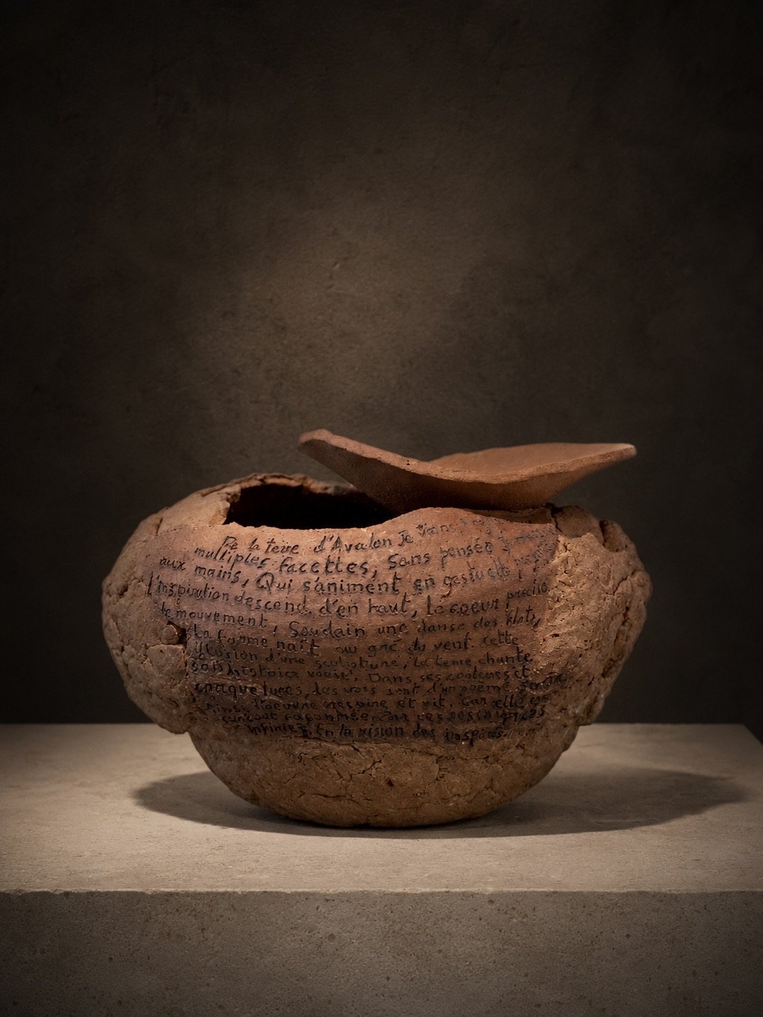 L’Argile se Dit — The Clay Speaks, winner of the Peter Pilven Collaborative Ceramic Award